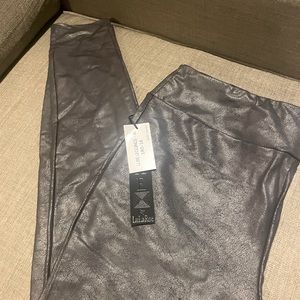 LulaRoe Faux Leather Leggings!!
